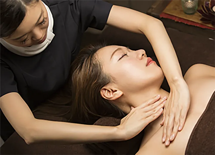 エステティシャン